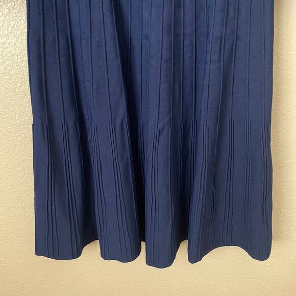 Lilly Pulitzer Dress Womens Medium Navy Blue Brandi High Rise Ribbed Knit Mini - Picture 5 of 12